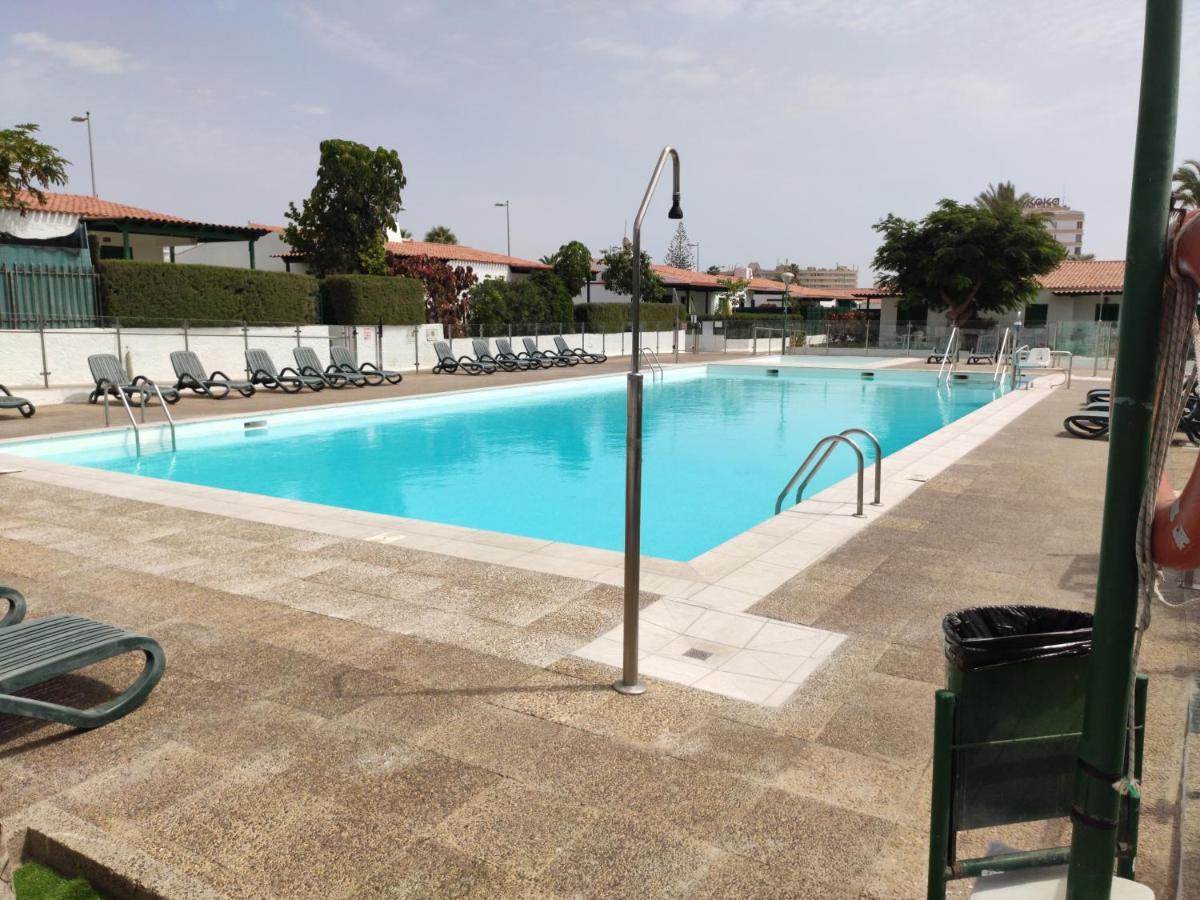 Bungalow With Private Garden Nex To Yumbo Center Willa Maspalomas  Zewnętrze zdjęcie