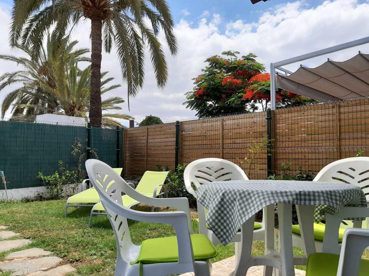 Bungalow With Private Garden Nex To Yumbo Center Willa Maspalomas  Zewnętrze zdjęcie